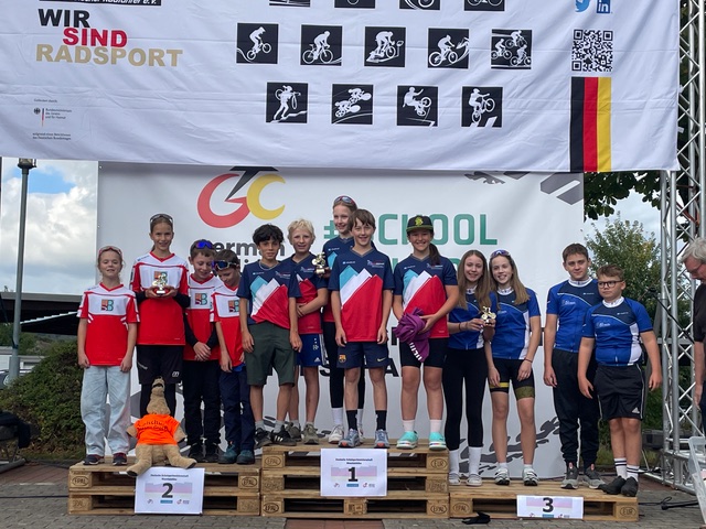 Mountain-Bike-Team Karlsgymnasium ist Deutscher Meister