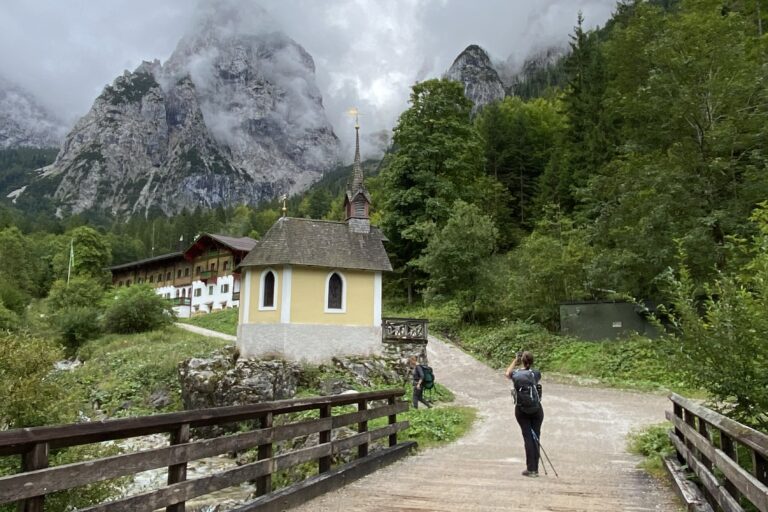 Genuss-Wandern im Kaisertal