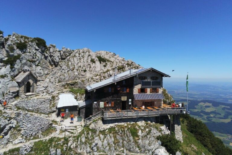 Für das Reichenhaller Haus suchen wir